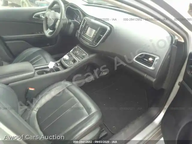 2016 Chrysler 200 1C3CCCAB0GN181169 — Iaai auction photo 5