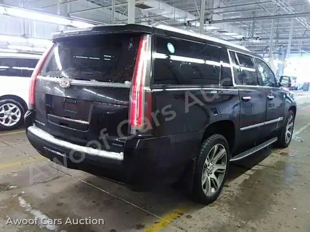2015 Cadillac Escalade 1GYS4SKJ1FR602306 — Manheim auction photo 2