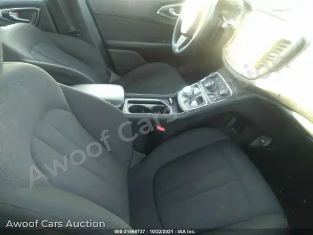 2015 Chrysler 200 1C3CCCAB4FN735814 — Iaai auction photo 5