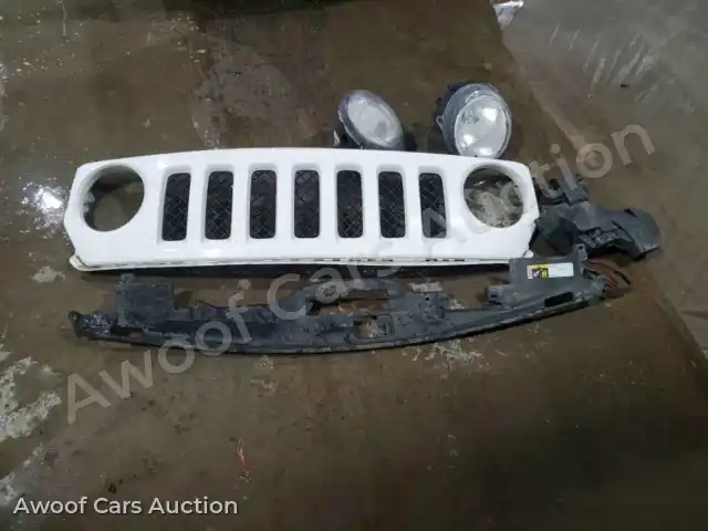 2015 Jeep Patriot 1C4NJRFB4FD424895 — photo 13 de la vente Copart