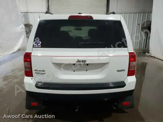 2015 Jeep Patriot 1C4NJRFB4FD424895 — photo 6 de la vente Copart