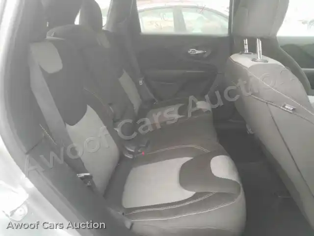 2017 Jeep Cherokee 1C4PJLAB2HW559300 — Copart auction photo 6