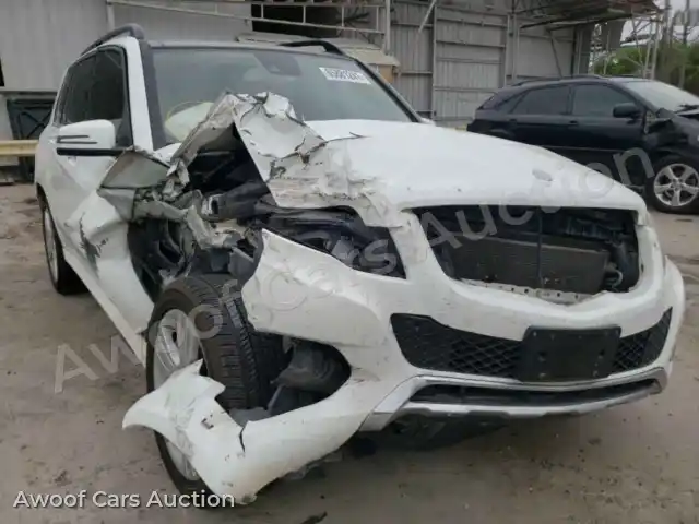 2015 Mercedes-Benz GLK-Class WDCGG5HB2FG356179 — Copart auction photo 1