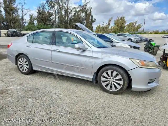 2013 Honda Accord 1HGCR3F94DA007450 — Copart auction photo 4