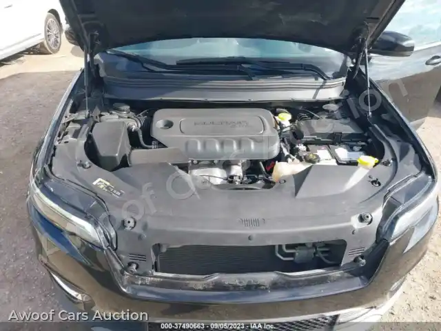 2020 Jeep Cherokee 1C4PJLDB8LD577123 — Iaai auction photo 10