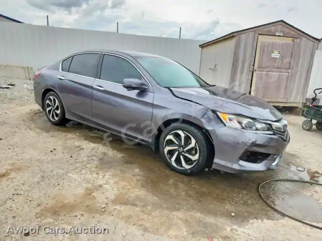 2017 Honda Accord 1HGCR2F9XHA263317 — hoton gwanjo Copart na 4