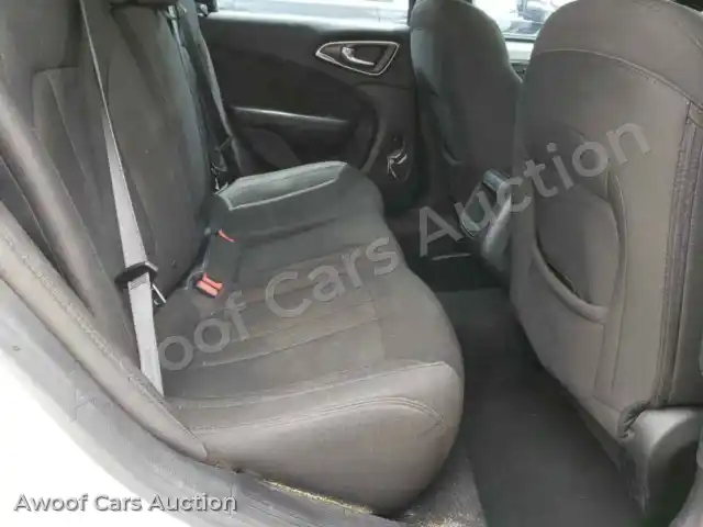 2016 Chrysler 200 1C3CCCAB2GN109020 — photo 10 de la vente Copart
