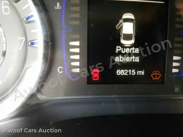 2016 Chrysler 200 1C3CCCAB2GN109020 — photo 5 de la vente Manheim