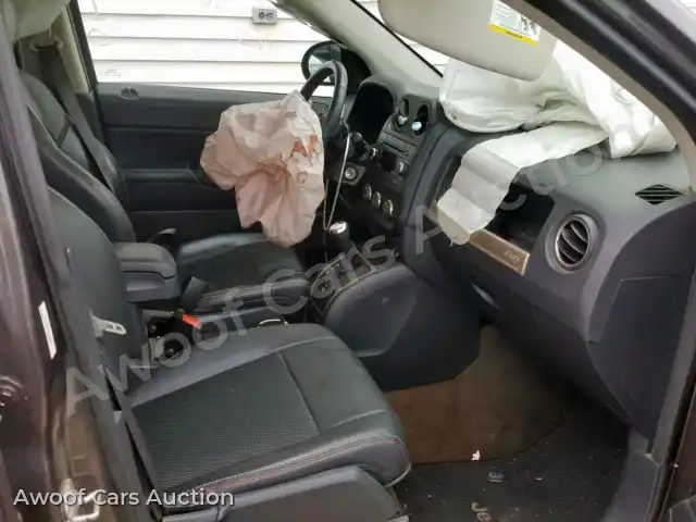 2016 Jeep Compass Sport 1C4NJCBB7GD702628 — hoton gwanjo Copart na 5
