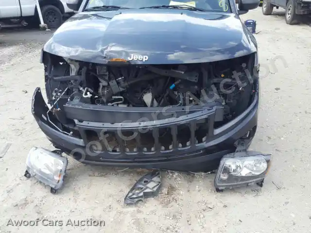 2016 Jeep Compass 1C4NJCBA8GD568624 — Copart auction photo 9