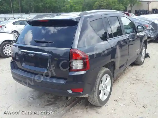 2016 Jeep Compass 1C4NJCBA8GD568624 — Copart auction photo 4