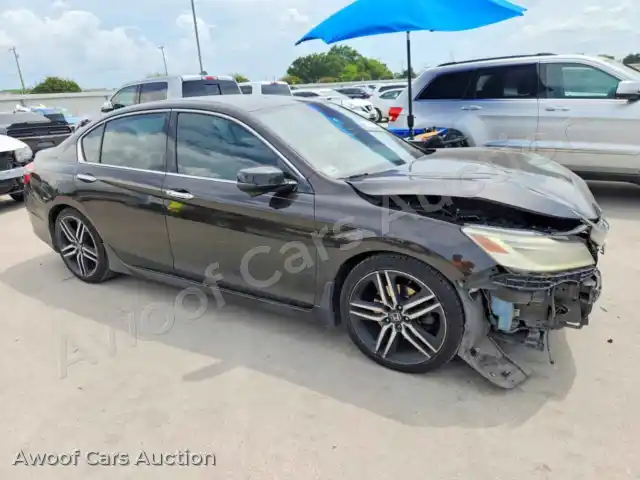 2017 Honda Accord 1HGCR3F94HA015053 — Copart auction photo 4