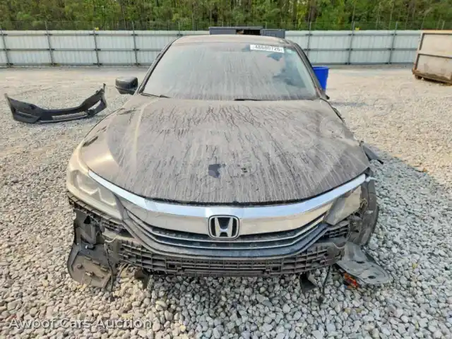 2017 Honda Accord 1HGCR2F71HA023233 — Copart auction photo 5