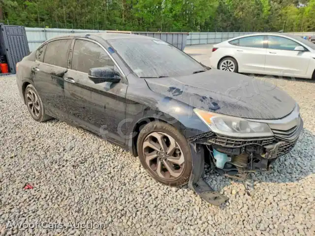 2017 Honda Accord 1HGCR2F71HA023233 — Copart auction photo 4