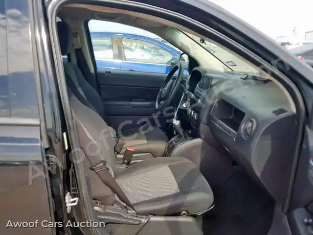 2012 Jeep Compass Sport 1C4NJCBA0CD530489 — hoton gwanjo Copart na 5