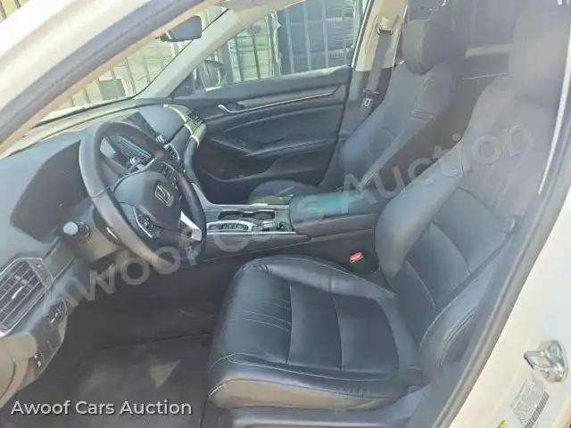 2018 Honda Accord 1HGCV3F57JA009195 — photo 13 de la vente Manheim