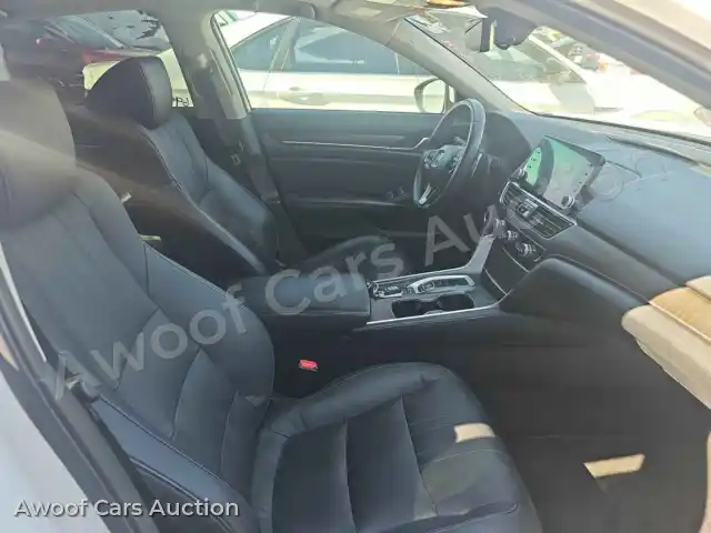 2018 Honda Accord 1HGCV3F57JA009195 — photo 15 de la vente Manheim