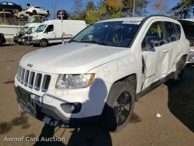 2012 Jeep Compass 1C4NJDBB7CD520542 — Copart auction photo 2