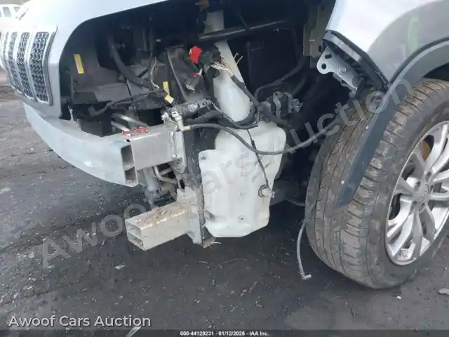 2019 Jeep Cherokee 1C4PJLCB8KD205006 — Iaai auction photo 21