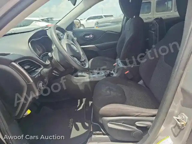 2019 Jeep Cherokee 1C4PJLCB8KD205006 — Manheim auction photo 7
