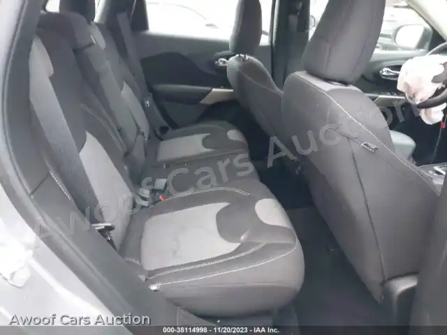 2017 Jeep Cherokee 1C4PJLAB0HW668404 — Iaai auction photo 8