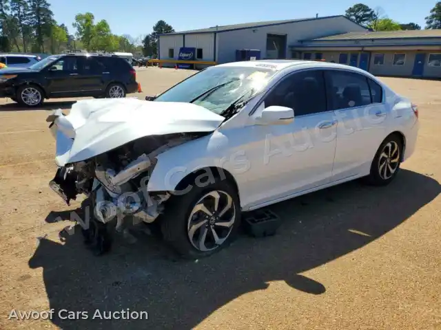 2017 Honda Accord 1HGCR2F01HA175015 — Copart auction photo 1