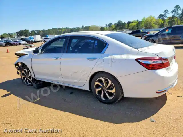 2017 Honda Accord 1HGCR2F01HA175015 — Copart auction photo 2
