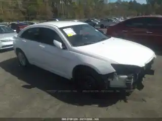 2014 Chrysler 200