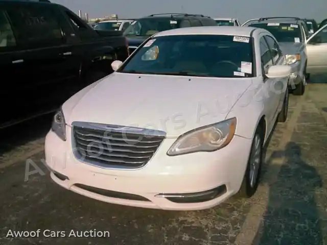 2014 Chrysler 200 1C3CCBAB0EN206790 — Manheim auction photo 1