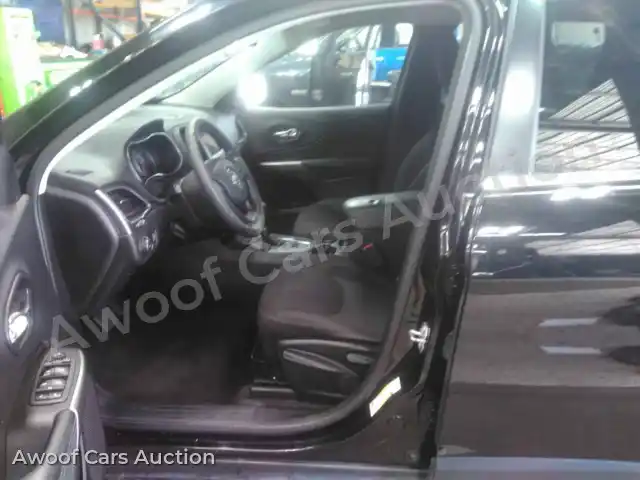 2019 Jeep Grand Cherokee 1C4PJLCB5KD203696 — Manheim auction photo 3