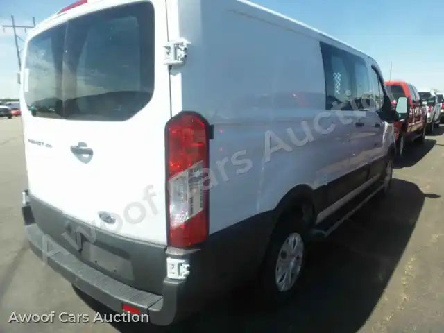 2017 Ford Transit 1FTYR1ZM3HKA77708 — Manheim auction photo 2