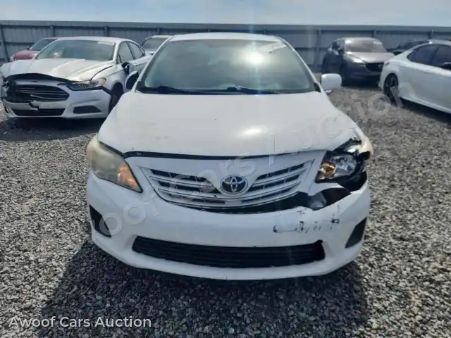 2013 Toyota Corolla 2T1BU4EE8DC079048 — Copart auction photo 5