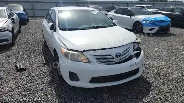 2013 Toyota Corolla 2T1BU4EE8DC079048 — Copart auction photo 13