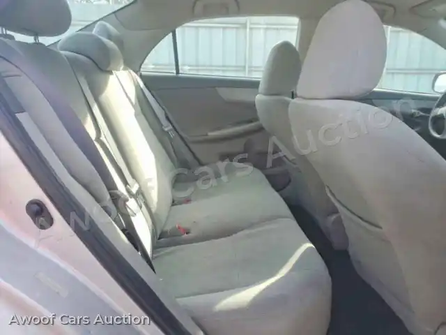 2010 Toyota Corolla 1NXBU4EEXAZ185012 — hoton gwanjo Copart na 10