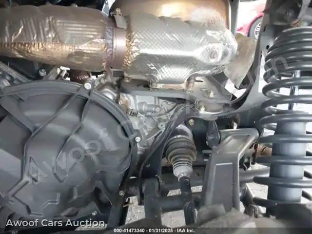 2022 Can-Am Commander MAX 3JB1CAX25NK000037 — Iaai auction photo 9