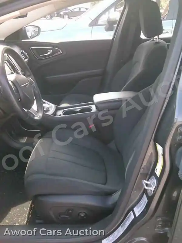 2015 Chrysler 200 1C3CCCAB9FN603664 — Manheim auction photo 3