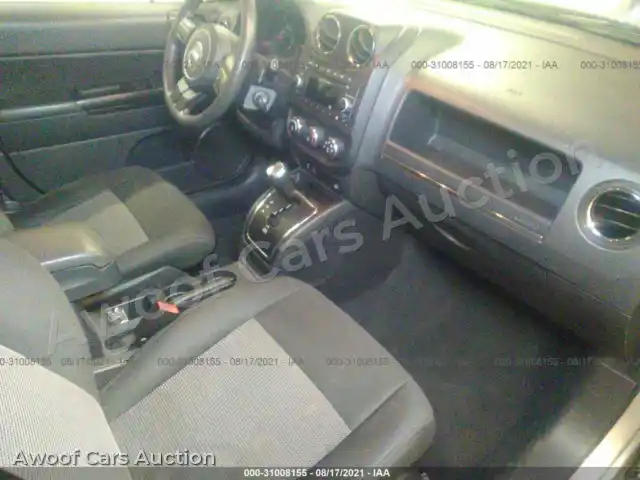 2012 Jeep Compass 1C4NJDBB6CD591912 — Iaai auction photo 5