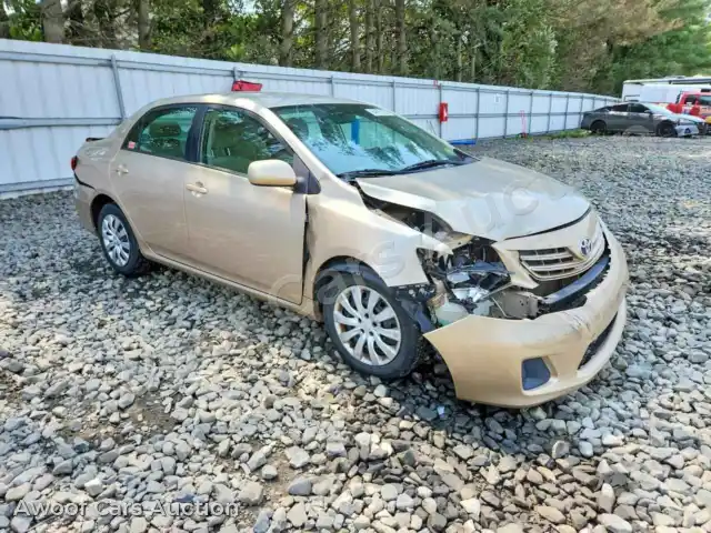 2013 Toyota Corolla 2T1BU4EE5DC026551 — Copart auction photo 4