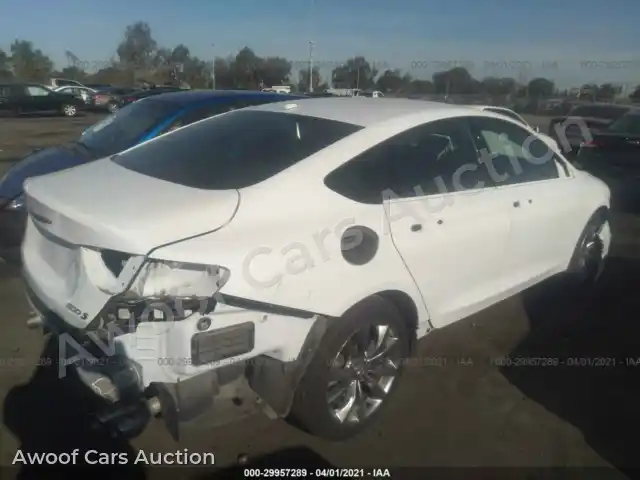 2015 Chrysler 200 1C3CCCBB3FN559837 — photo 4 de la vente Iaai