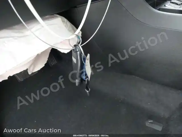2019 Jeep Cherokee 1C4PJLCB6KD366373 — Iaai auction photo 11