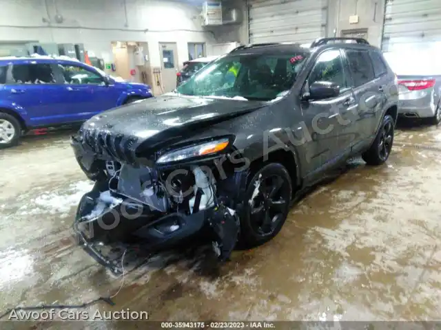 2018 Jeep Cherokee 1C4PJLCBXJD620746 — Iaai auction photo 2