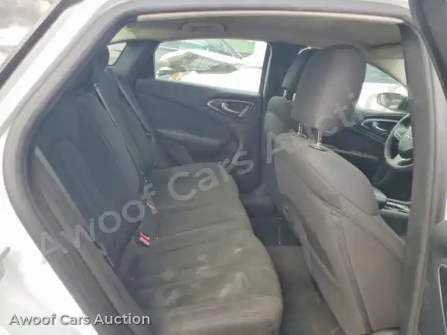 2016 Chrysler 200 1C3CCCAB7GN169729 — Copart auction photo 10