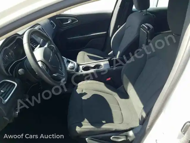 2016 Chrysler 200 1C3CCCAB7GN169729 — Manheim auction photo 3