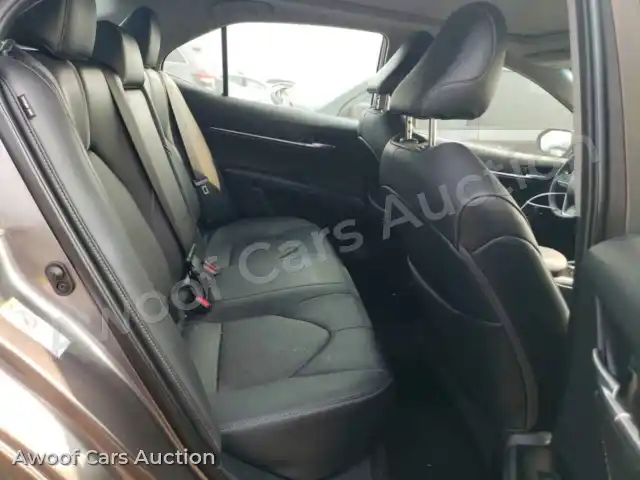 2018 Toyota Camry 4T1B61HK2JU610586 — Copart auction photo 10