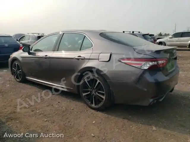 2018 Toyota Camry 4T1B61HK2JU610586 — Copart auction photo 2