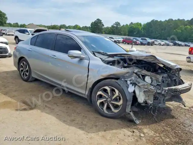 2017 Honda Accord 1HGCR2F81HA223067 — Copart auction photo 4