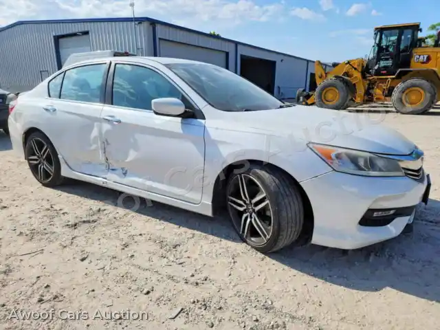 2017 Honda Accord 1HGCR2F51HA272243 — hoton gwanjo Copart na 4