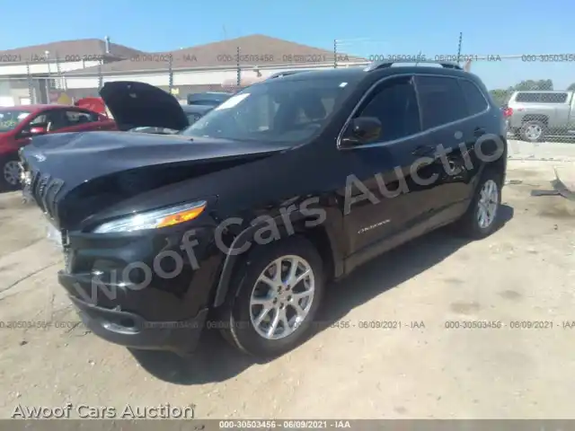 2016 Jeep Cherokee 1C4PJLCB8GW292031 — Iaai auction photo 2