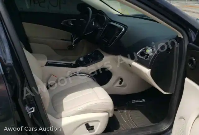2017 Chrysler 200 1C3CCCAB1HN511760 — photo 5 de la vente Copart