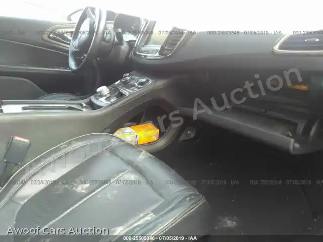 2015 Chrysler 200 1C3CCCEG3FN543726 — photo 5 de la vente Iaai